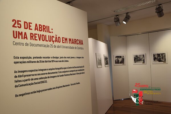 Exposição “25 de Abril: uma revolução em marcha”