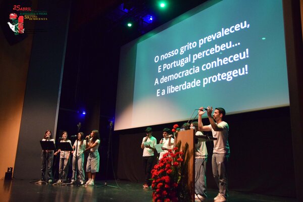 “Abril em RAP!” com a participação de alunos do Agrupamento de Escolas de Albergaria-a-Velha