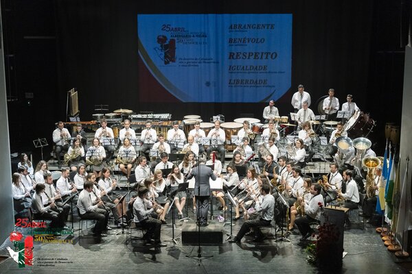 Banda da ARMAB dirigida pelo Maestro Paulo Martins