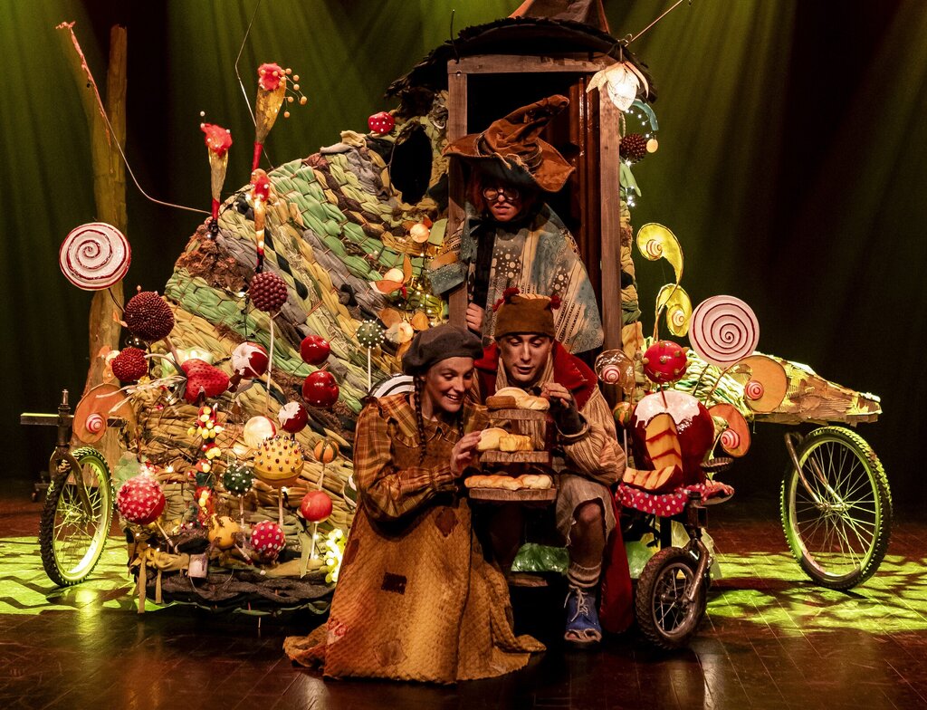 Cineteatro Alba recebe a Casinha de Chocolate da Hansel e Gretel