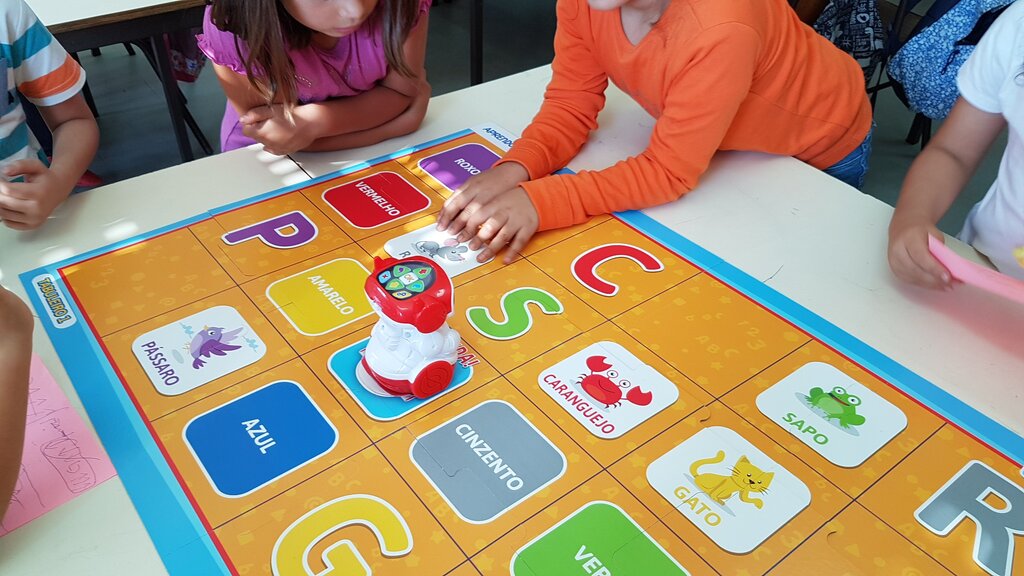Município de Albergaria-a-Velha promove a aprendizagem de programação na educação pré-escolar