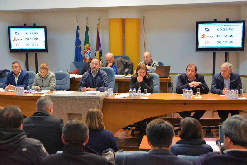 Assembleia Municipal aprova orçamento superior a 15 milhões de euros
